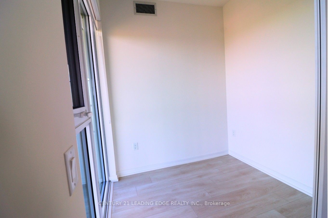 1285 Dupont St, unit 1304 for rent