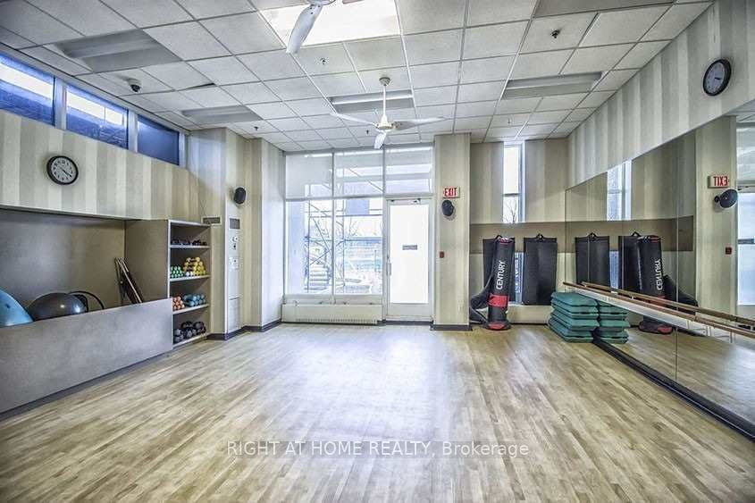 2045 Lake Shore Blvd W, unit 2507 for sale