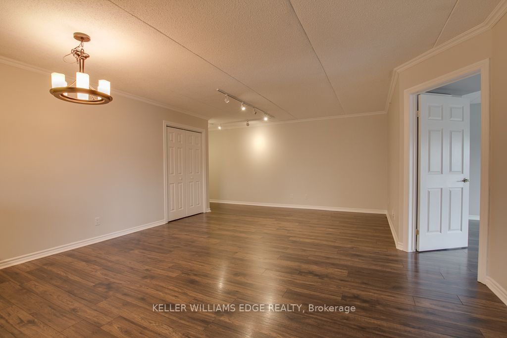 1810 Walker's Line, unit 312 for rent