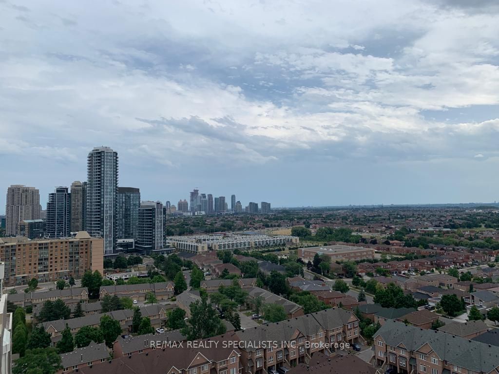 The Residences of Strathaven Condos, Mississauga, Toronto