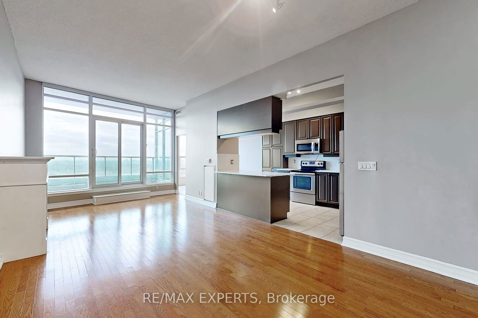 33 Elm Dr W, unit 2707 for rent