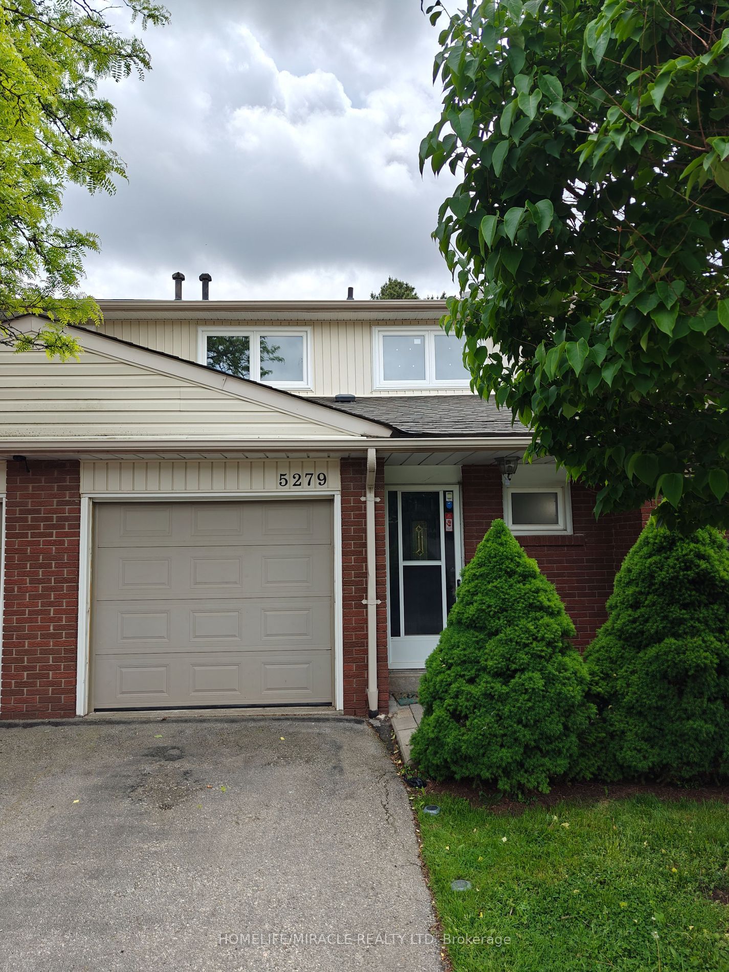 5279 Banting Crt for sale 