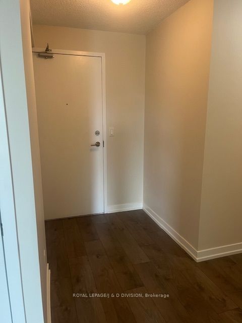 1420 Dupont St, unit 815 for rent