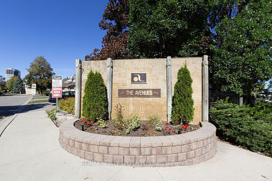 The Avenues Condos, Mississauga, Toronto