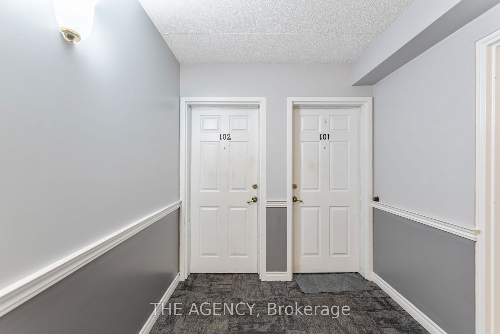 1810 Walkers Line, unit 102 for sale