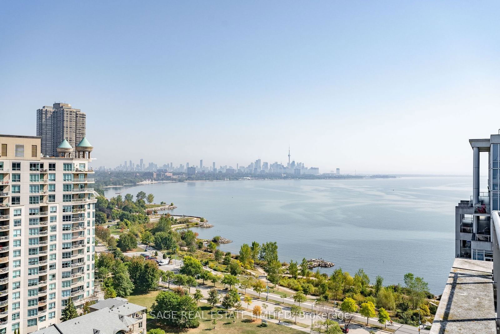 2119 Lake Shore Blvd W, unit 203 for sale