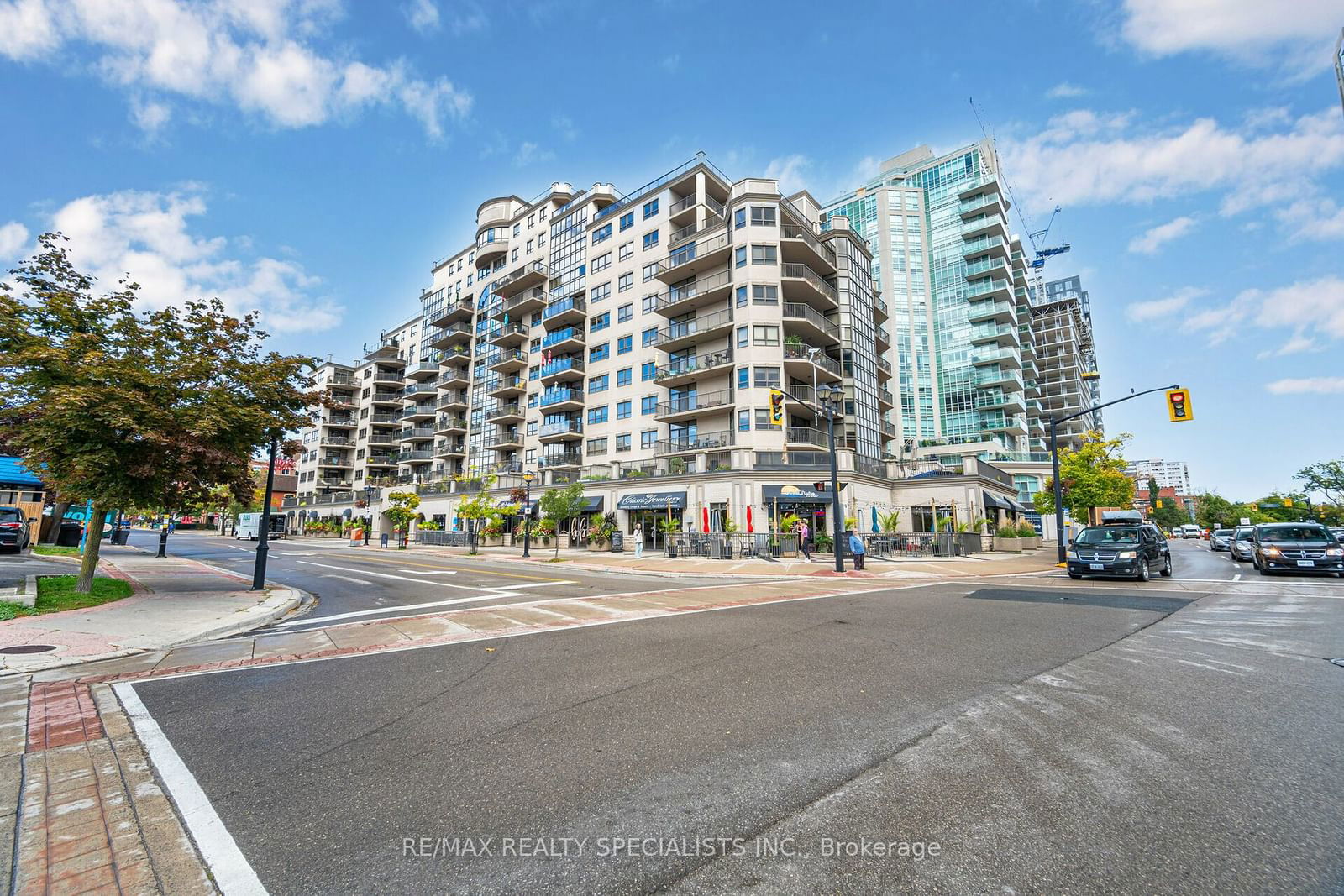 The Baxter Condos, Burlington, Toronto