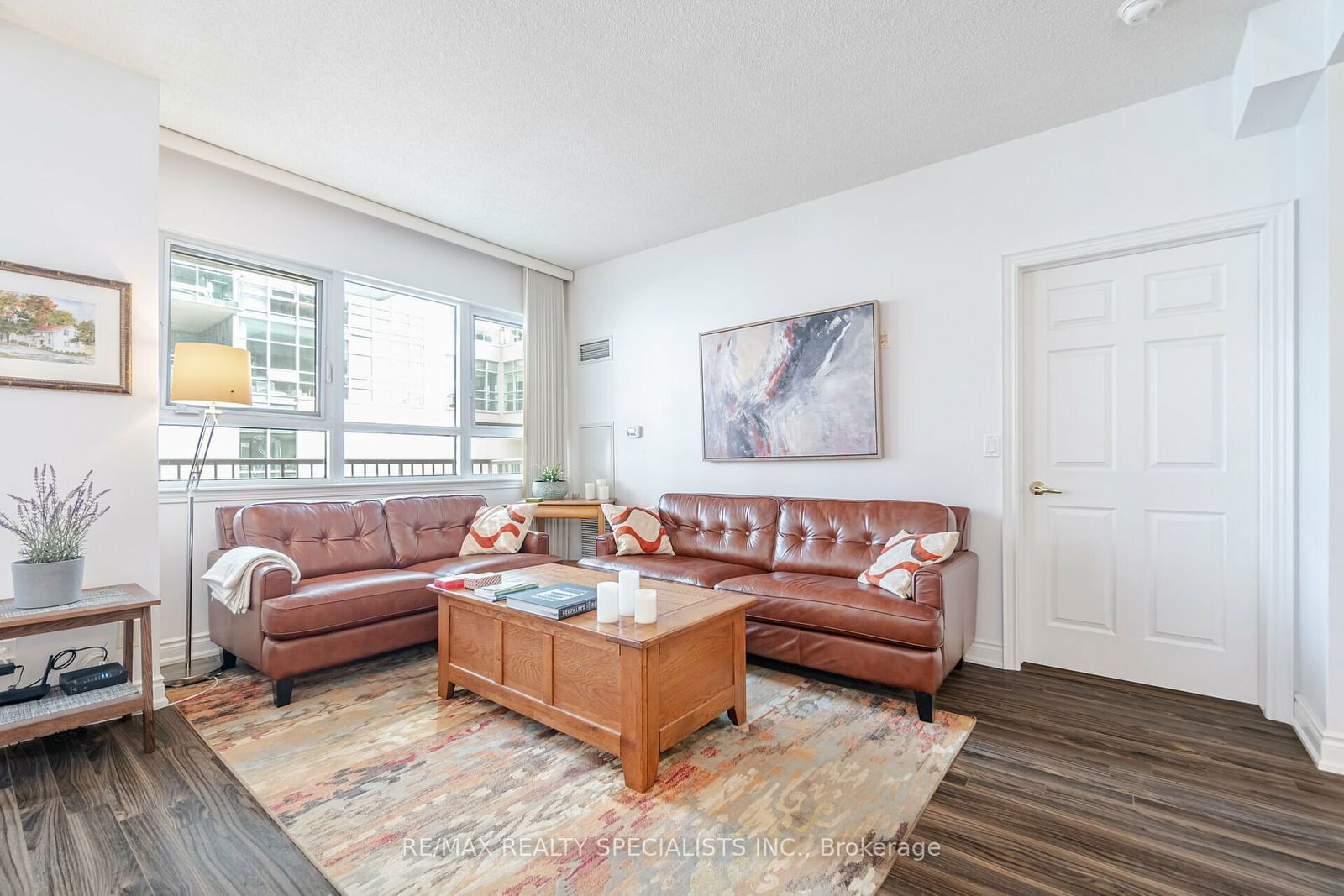 399 Elizabeth St, unit 210 for sale