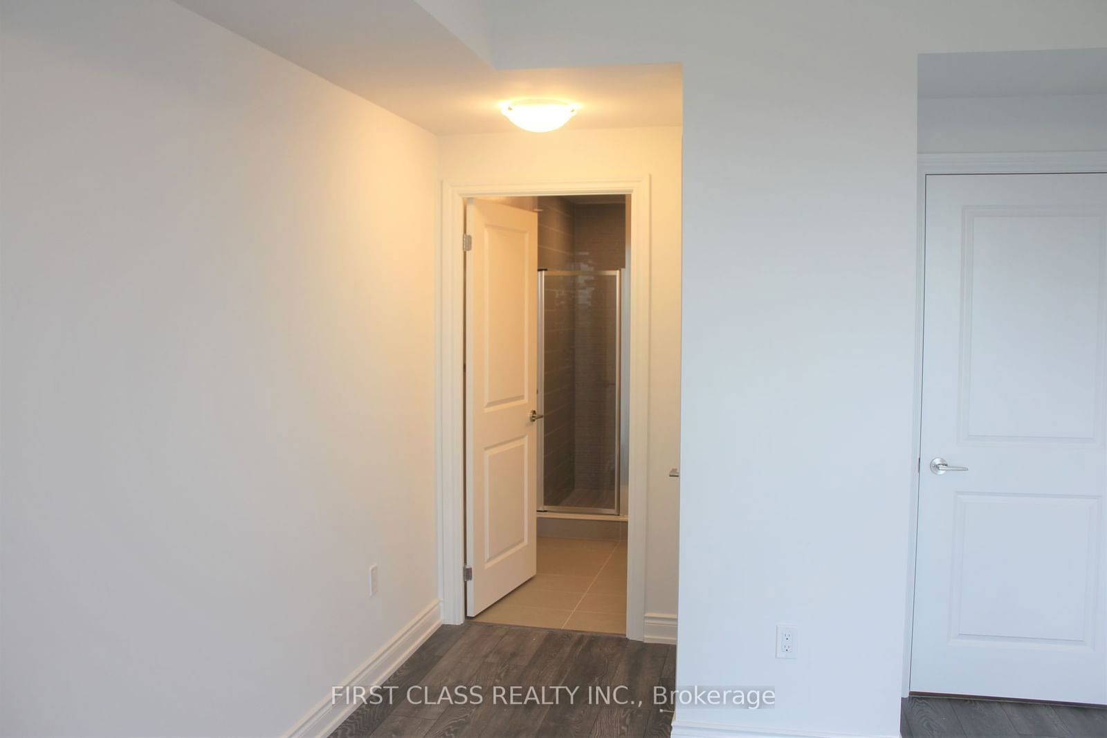 1050 Main St, unit 1102 for rent