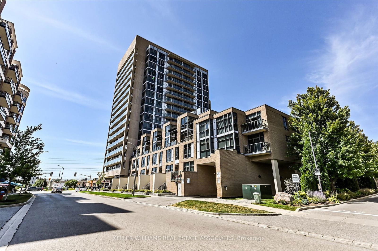 1940 Ironstone Dr, unit 225 for sale