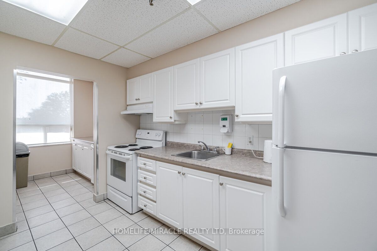 30 Malta Ave, unit 2309 for rent