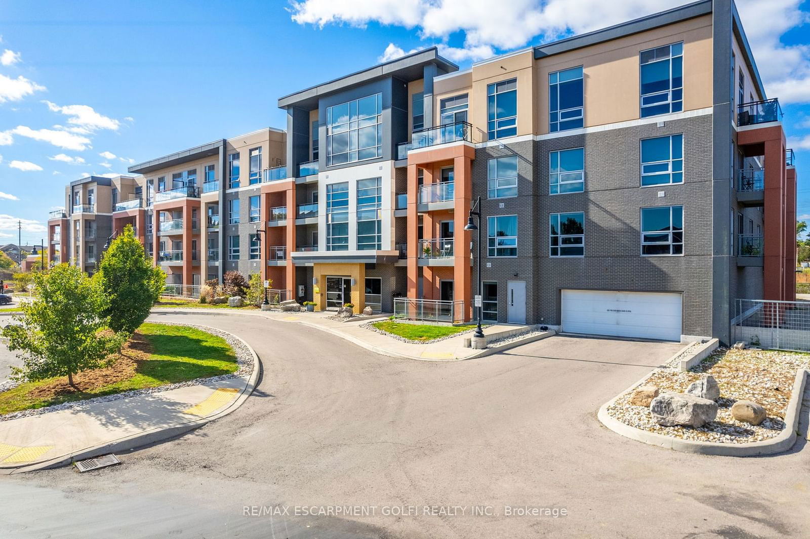 ParkCity Condominiums, Burlington, Toronto