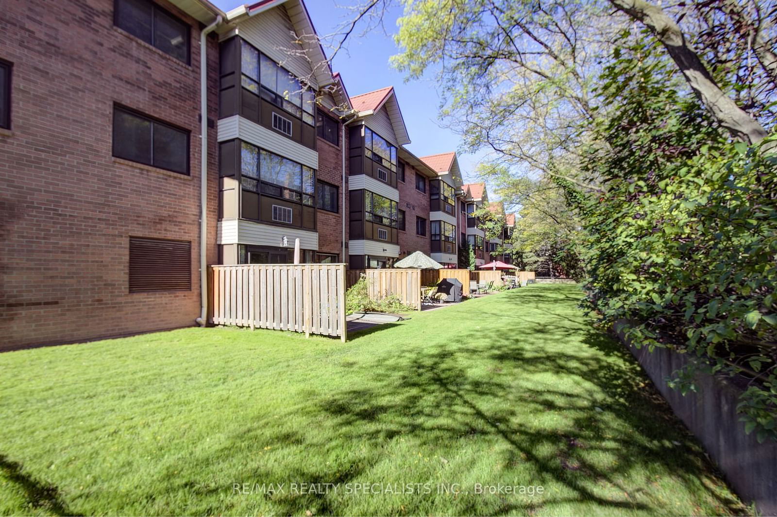 Vanden Place Condos, Mississauga, Toronto