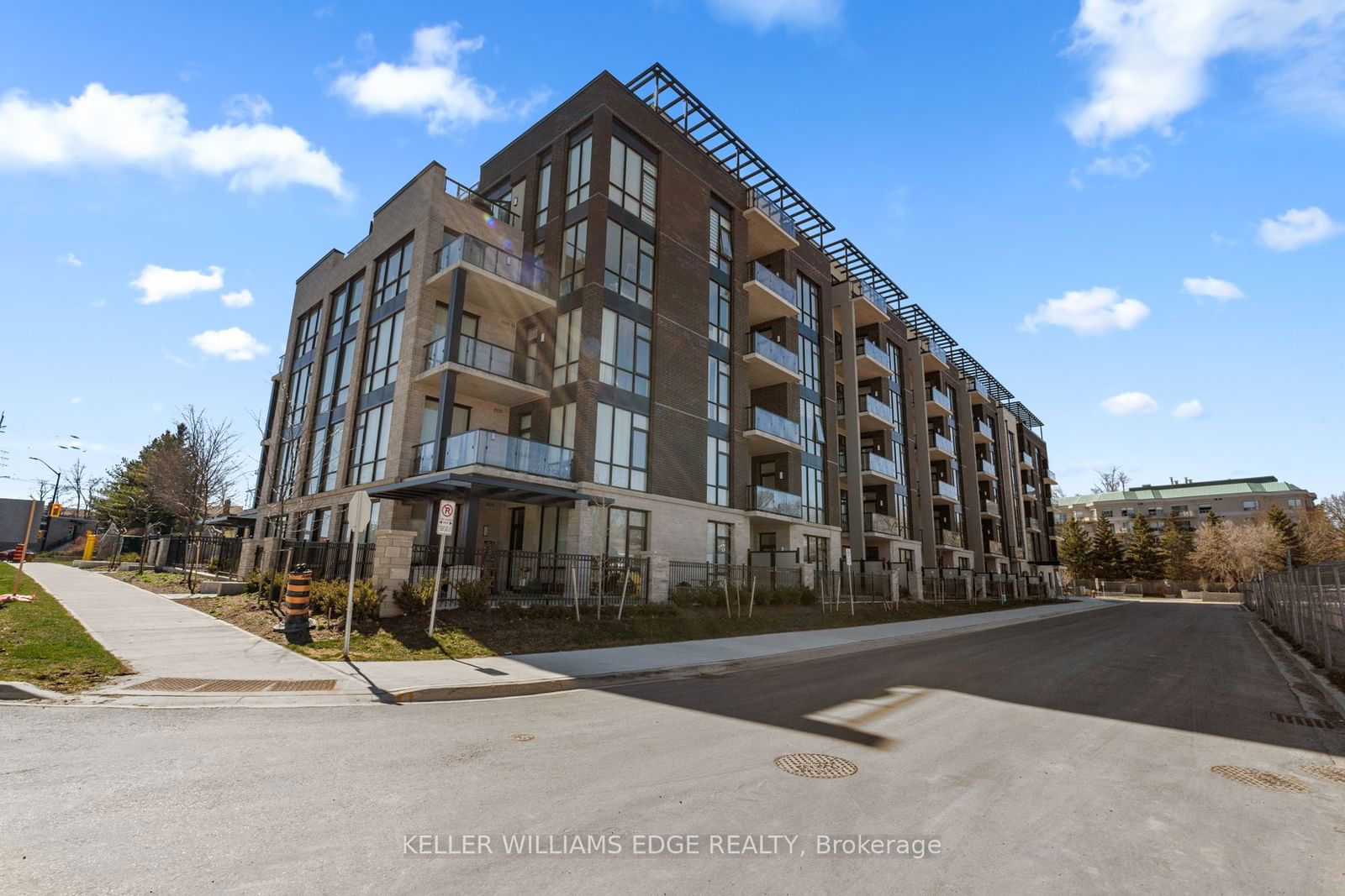 42 Mill Street Condos, Halton Hills, Toronto