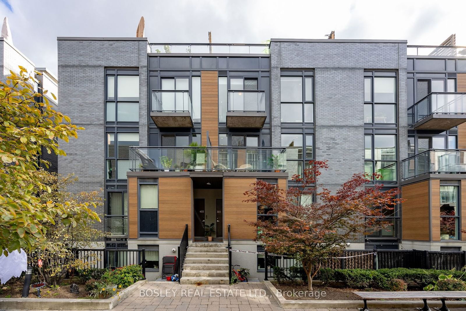 Wallace Walk Townhomes, West End, Toronto