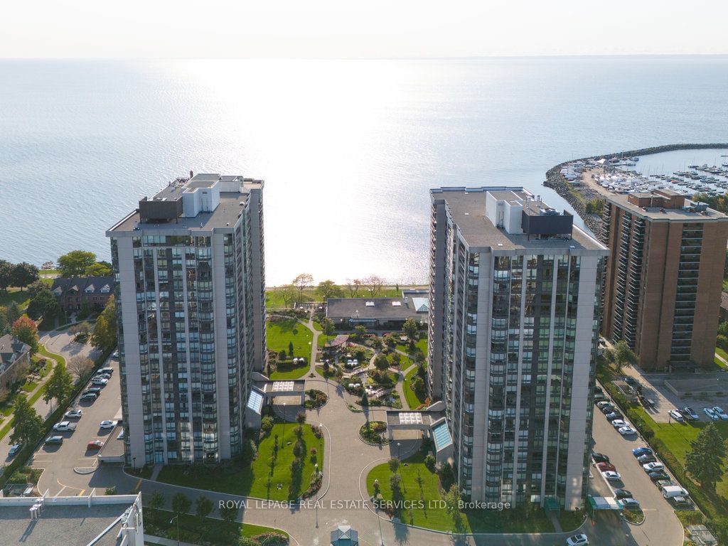 Ennisclare II On The Lake Condos, Oakville, Toronto