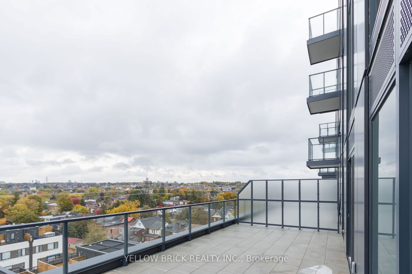 1808 St. Clair Ave W, unit 716 for sale