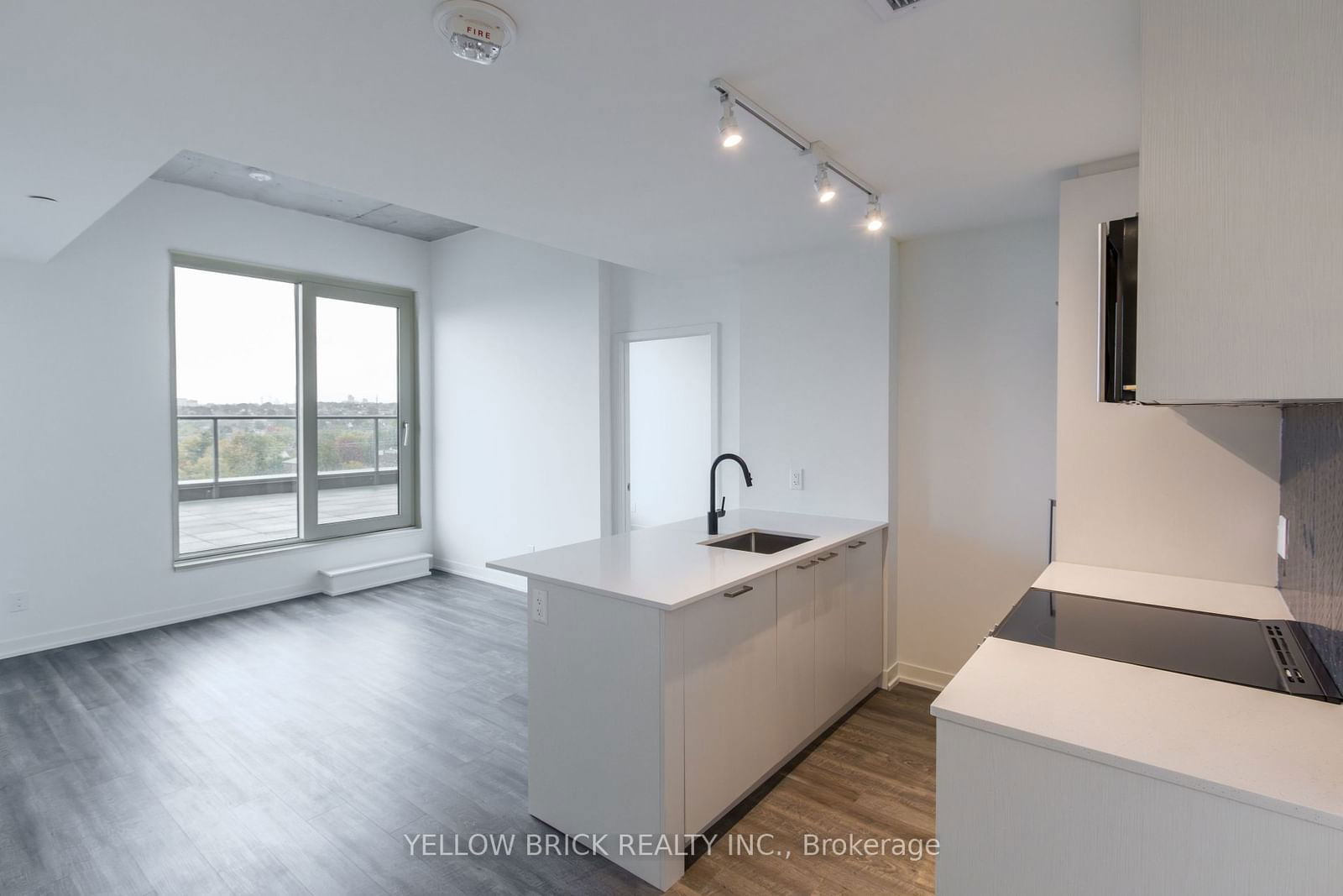 1808 St. Clair Ave W, unit 716 for sale