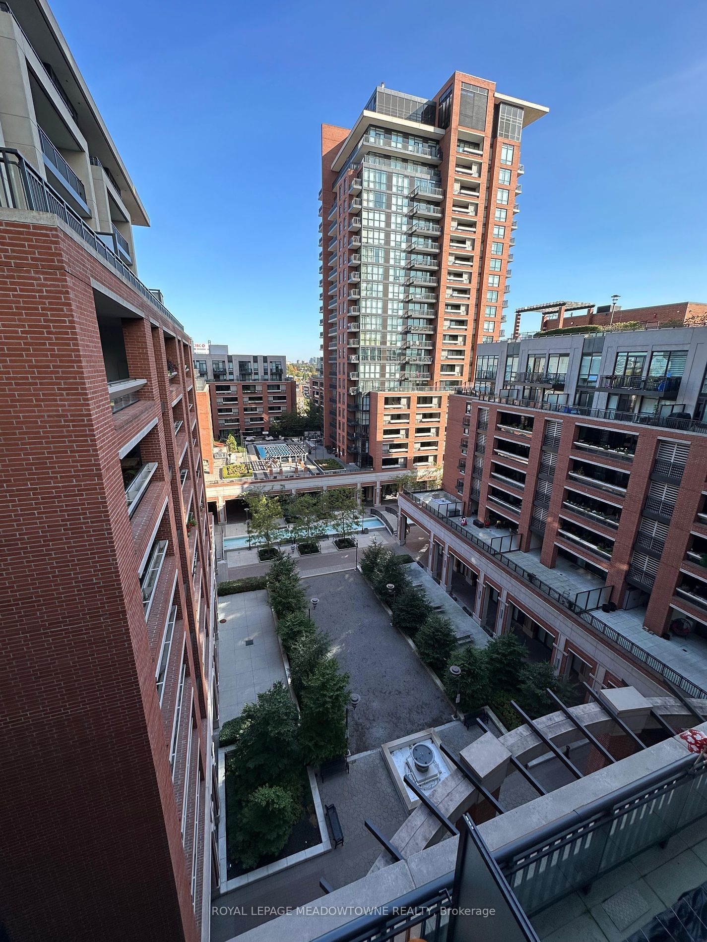 830 Lawrence Ave W, unit 825 for sale