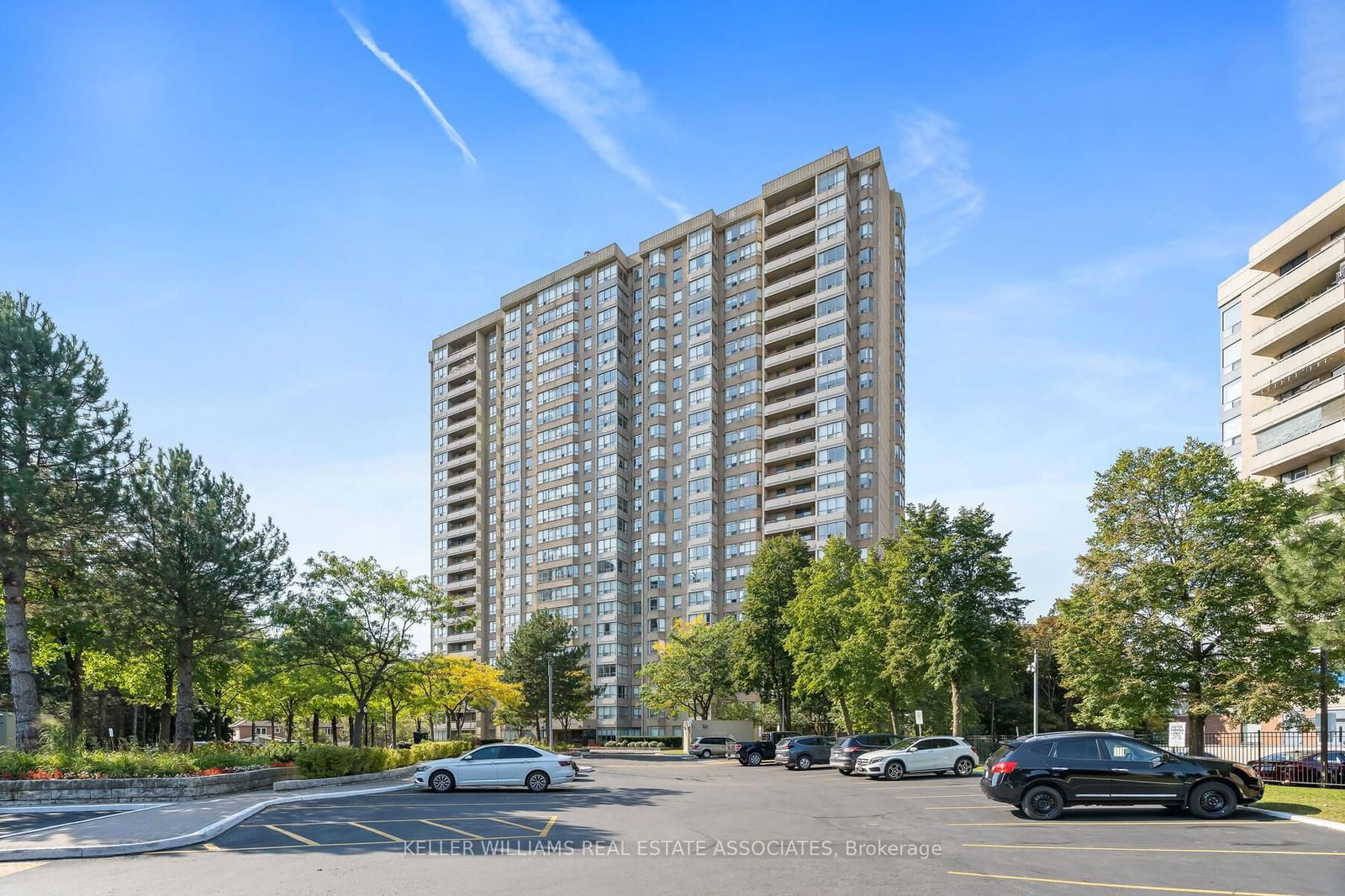 30 Malta Ave, unit 1403 for sale