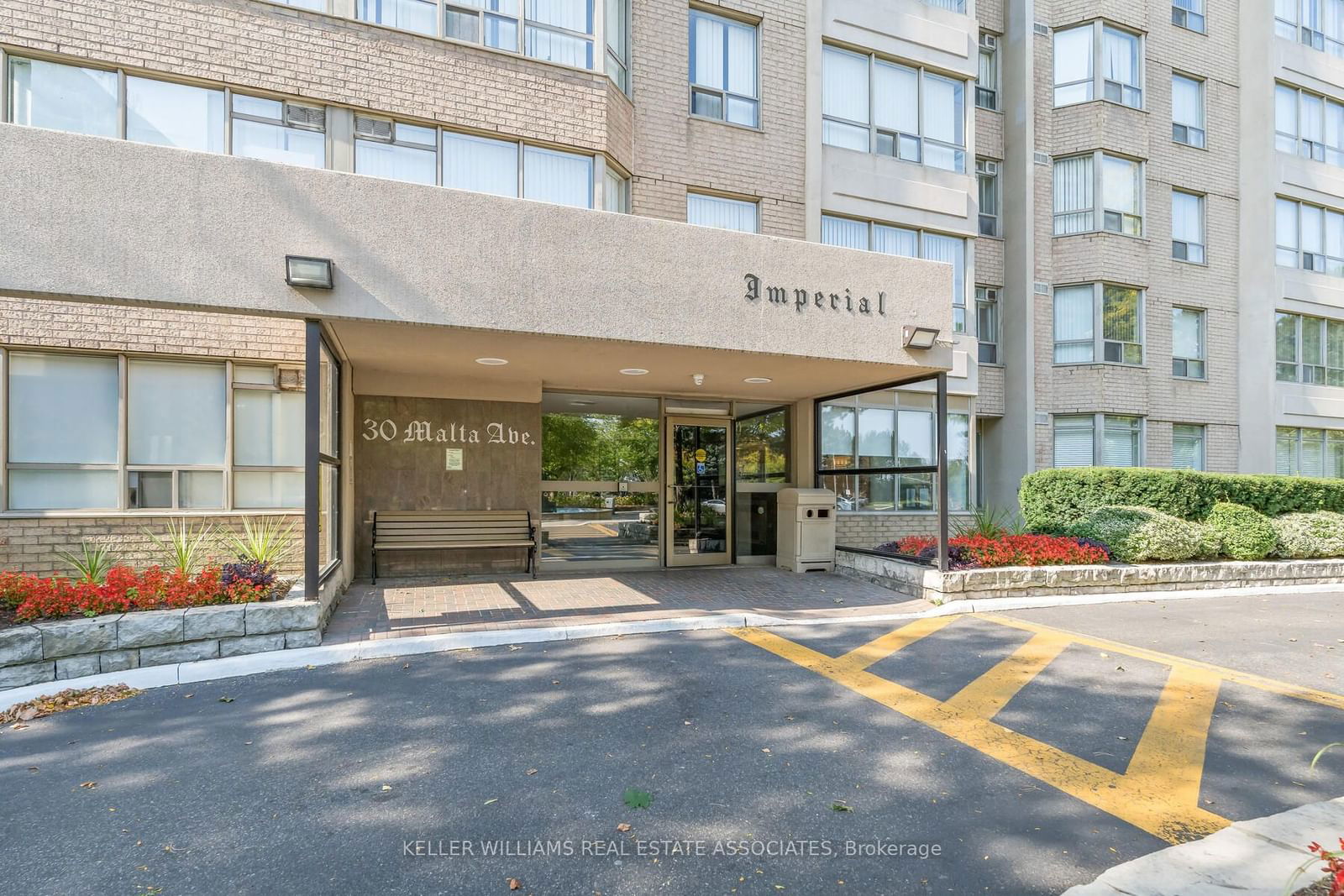 30 Malta Ave, unit 1403 for sale