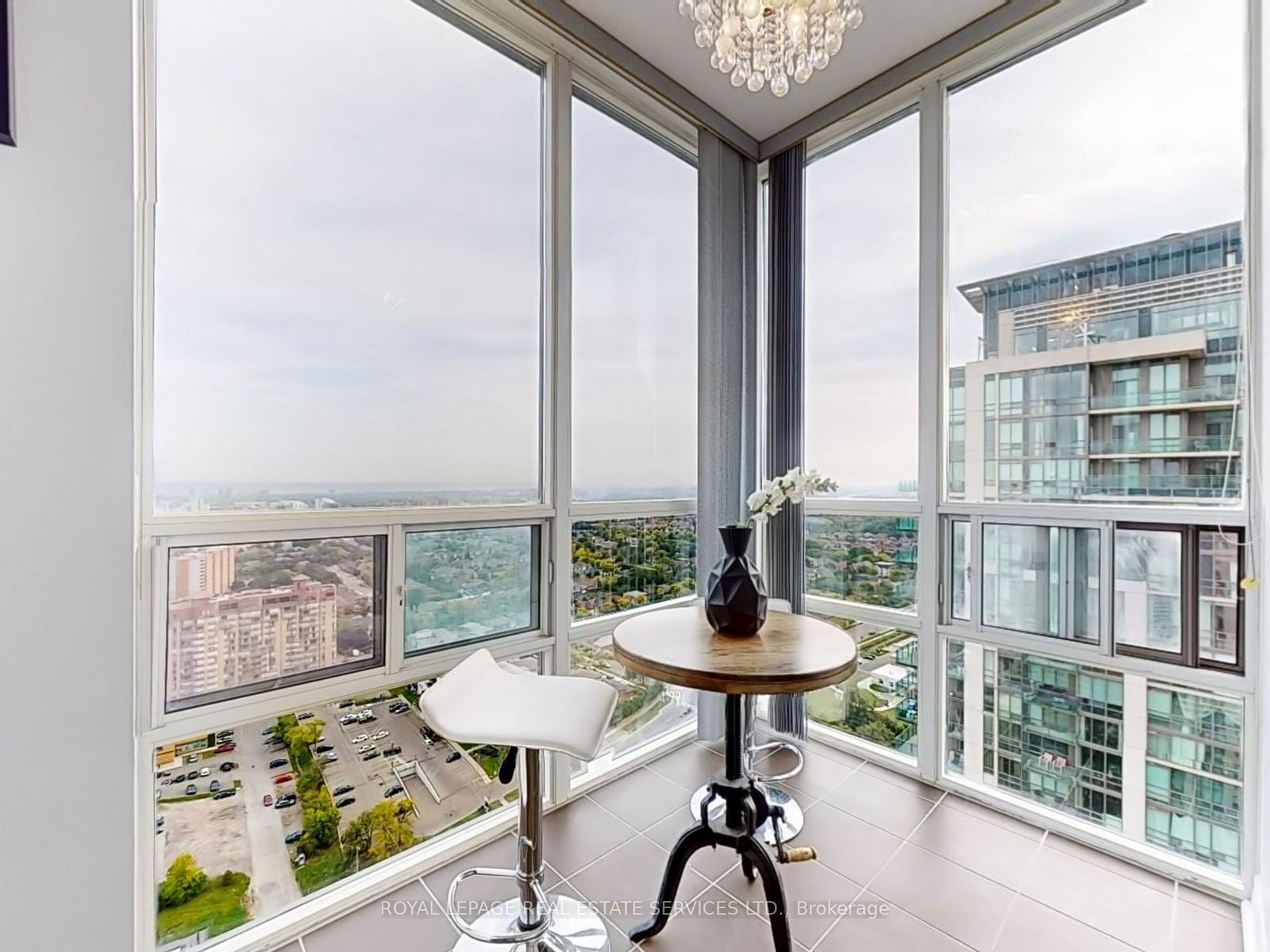 3504 Hurontario St, unit 3603 for sale