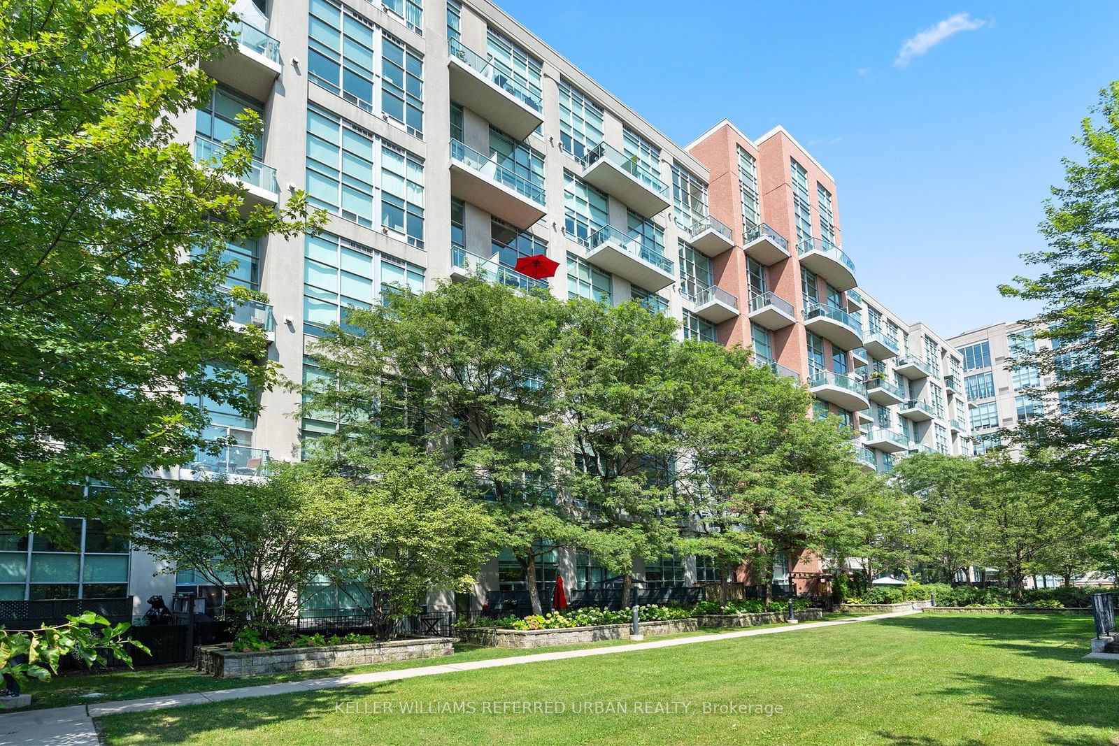 Mystic Pointe - Skylofts II, Etobicoke, Toronto