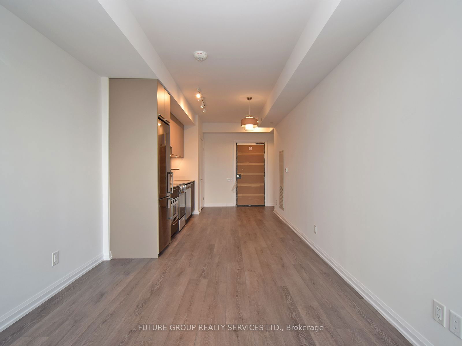 4208 Dundas St W, unit 316 for rent