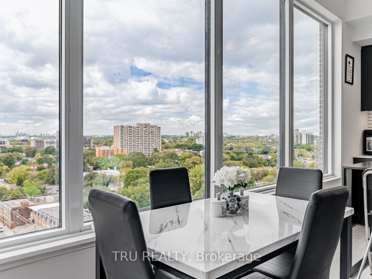 270 Dufferin St, unit LPH12 for sale