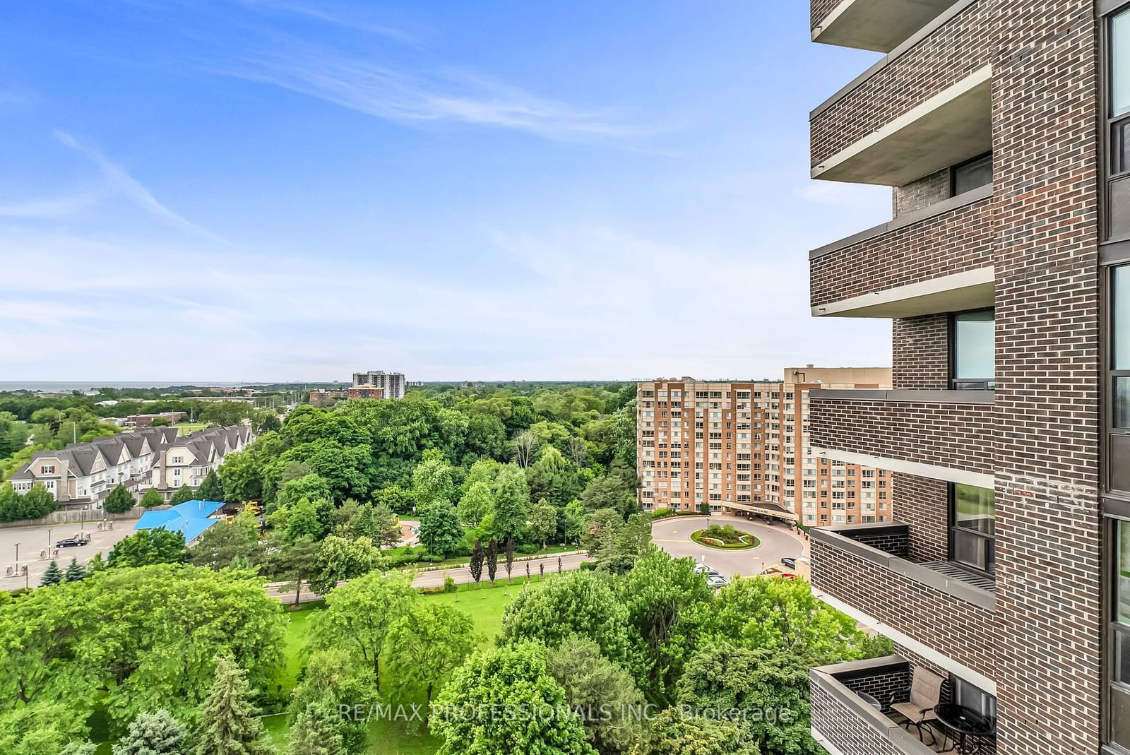 1515 Lakeshore Rd E, unit 1405 for sale