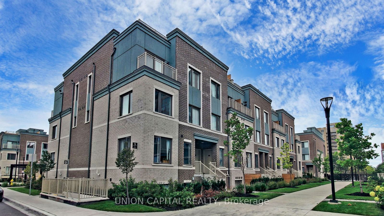 15 William Jackson Way S, unit 39 for sale