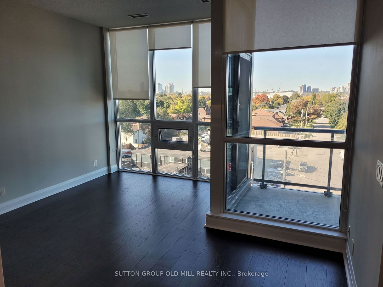 1185 The Queensway, unit 609 for rent