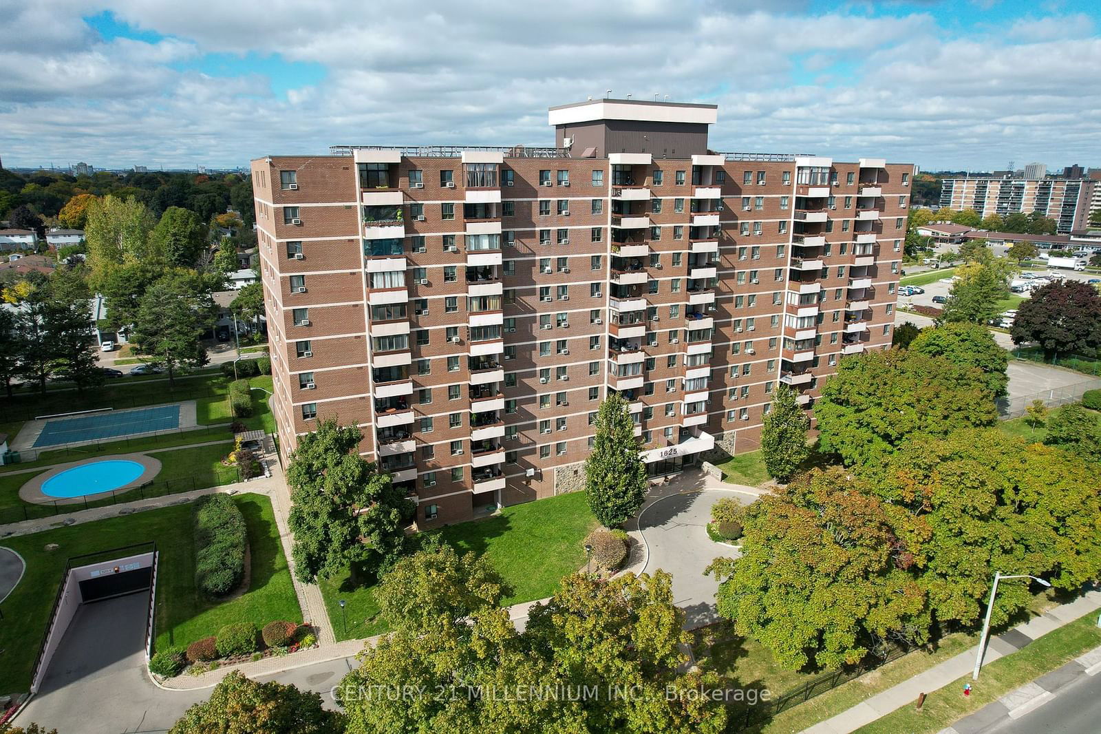 1625 Bloor St E, unit 1120 for sale