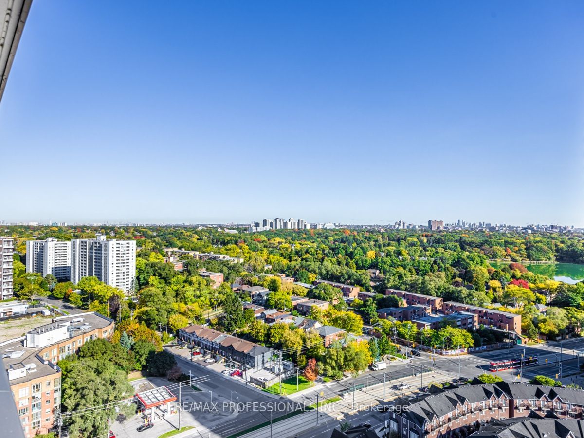 105 The Queensway Ave, unit 2113 for sale