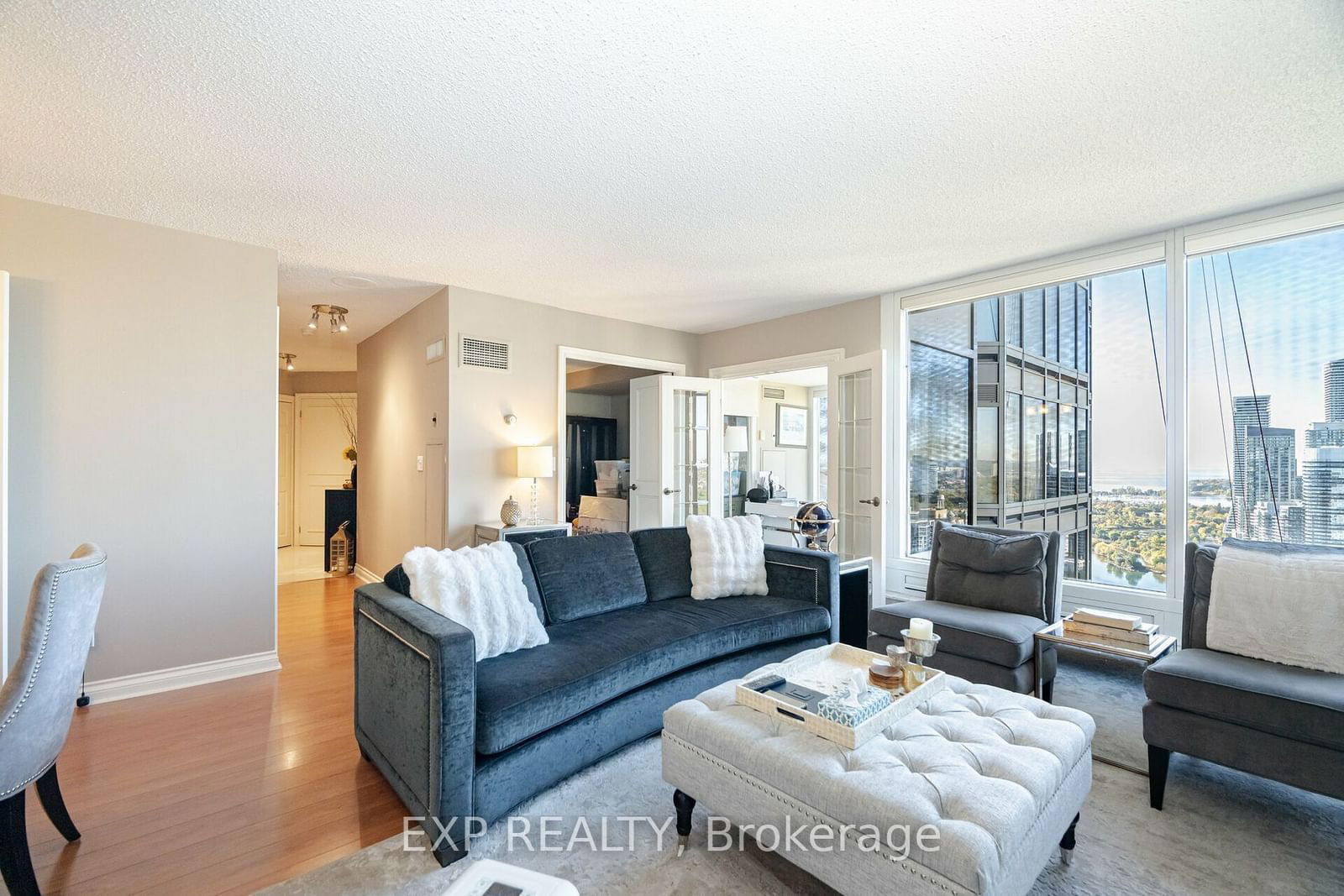 1 Palace Pier Crt, unit 3708 for sale