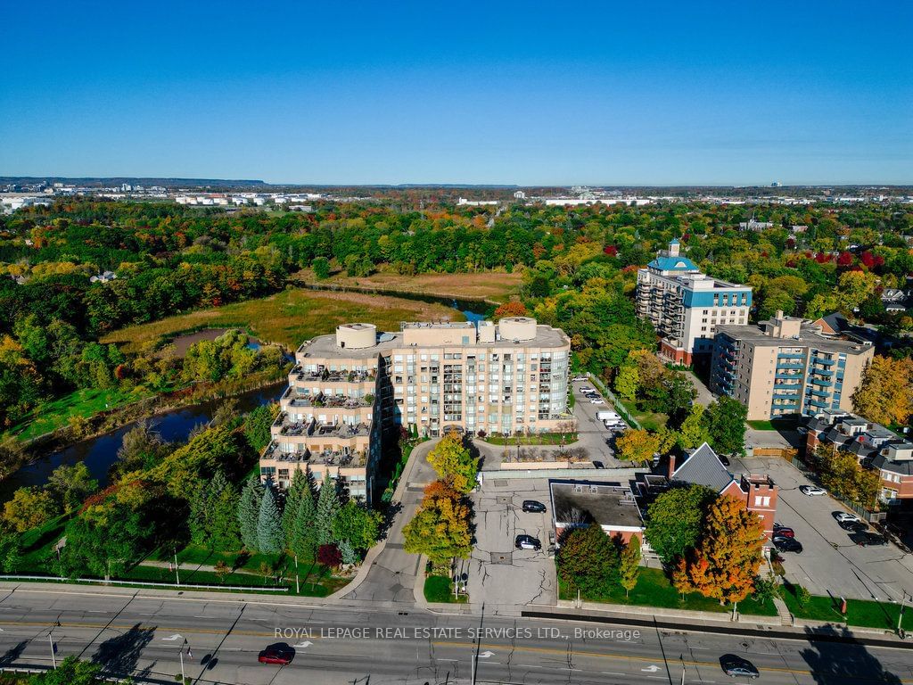 Bronte Harbour Club Condos, Oakville, Toronto