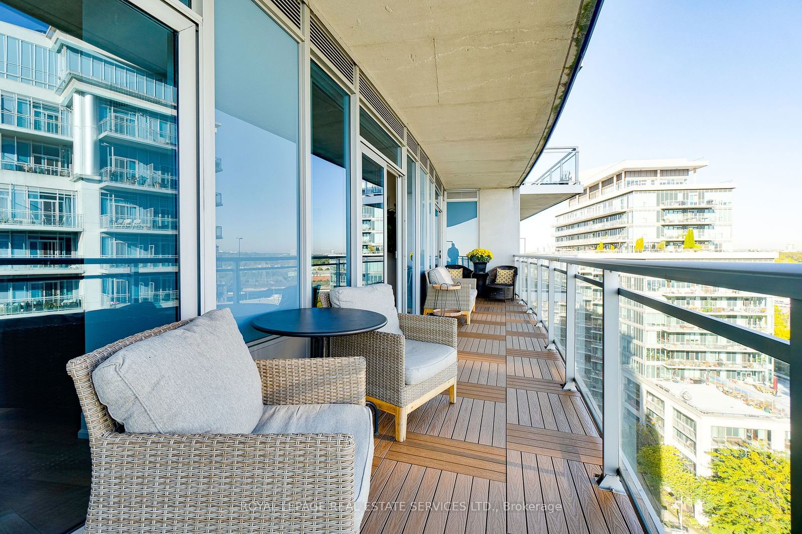 58 Marine Parade Dr, unit 1110 for sale