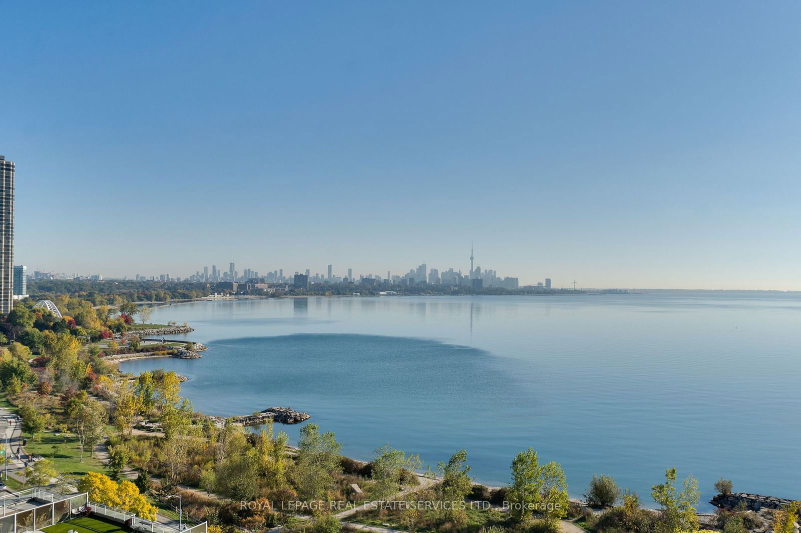 Explorer At Waterview Condos, Etobicoke, Toronto