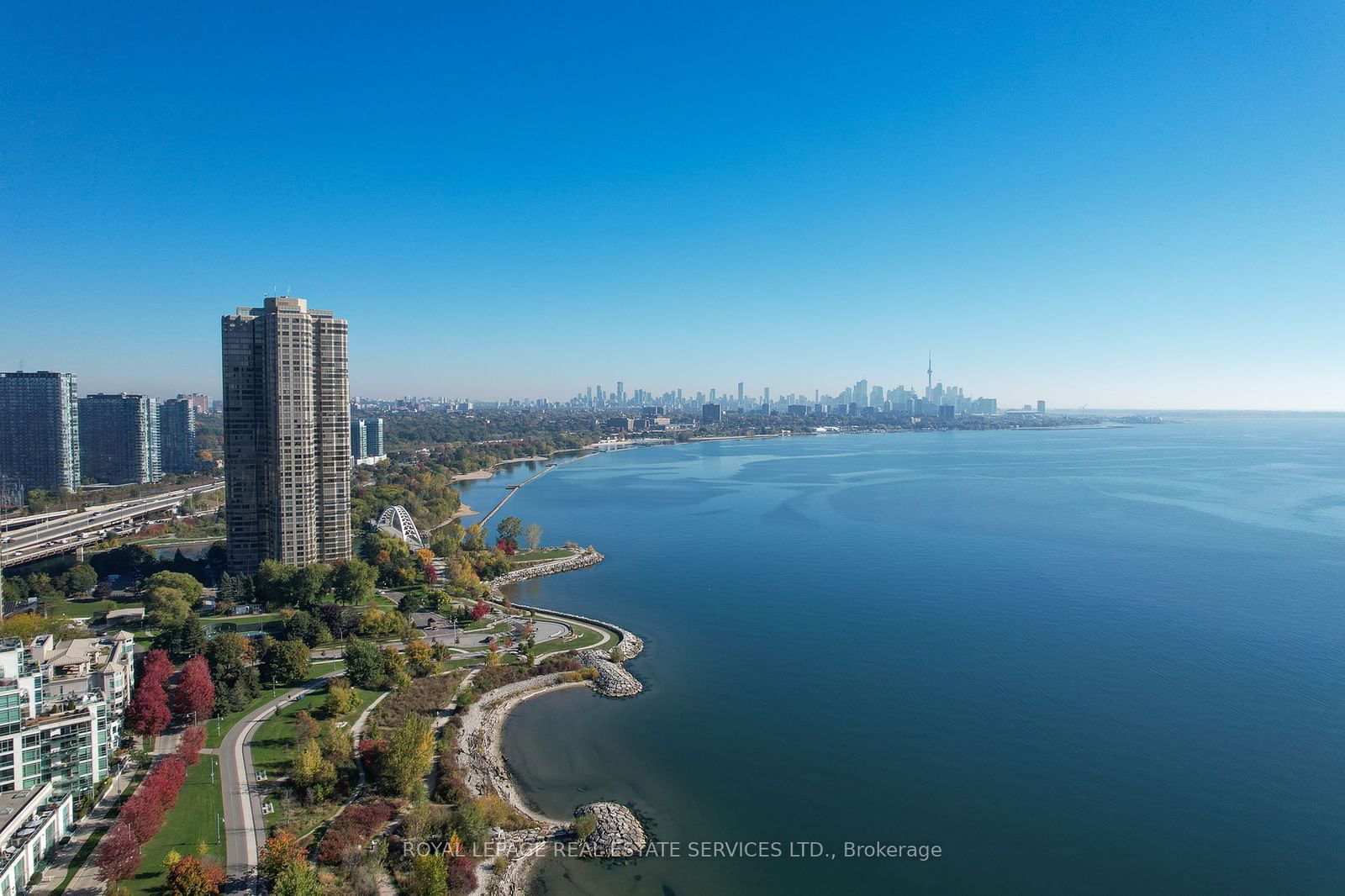 Explorer At Waterview Condos, Etobicoke, Toronto