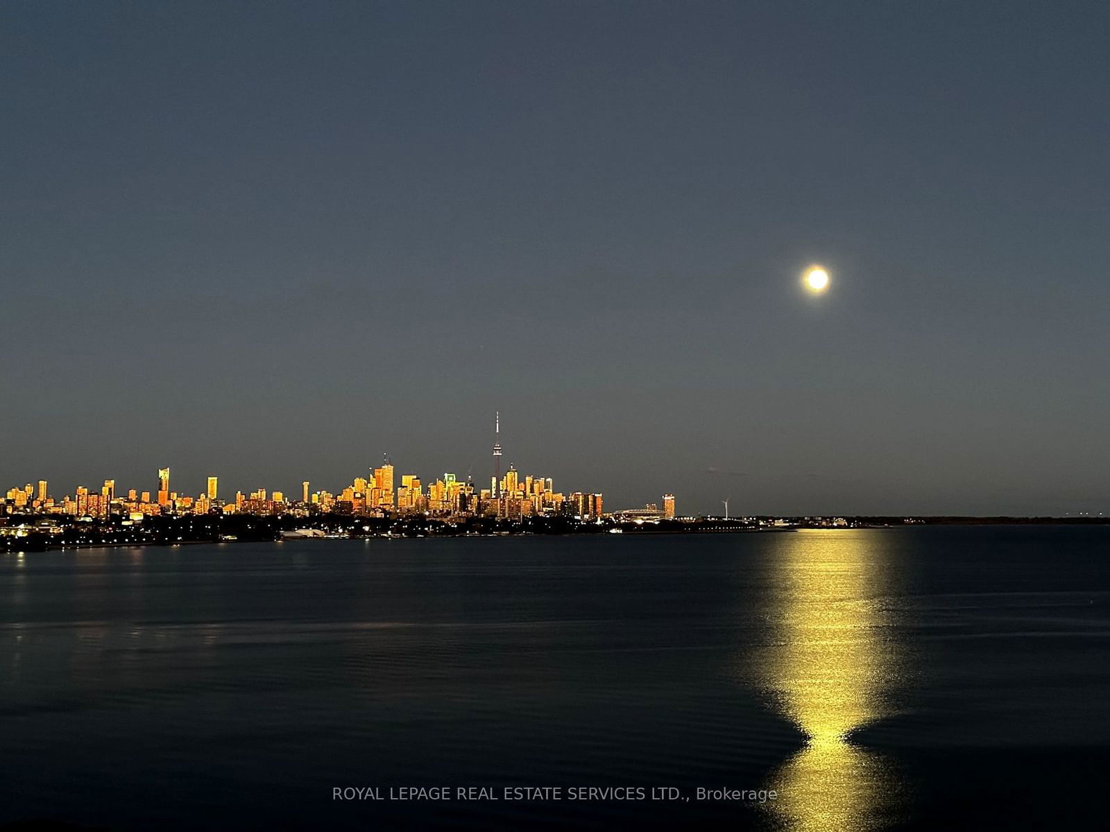 Explorer At Waterview Condos, Etobicoke, Toronto