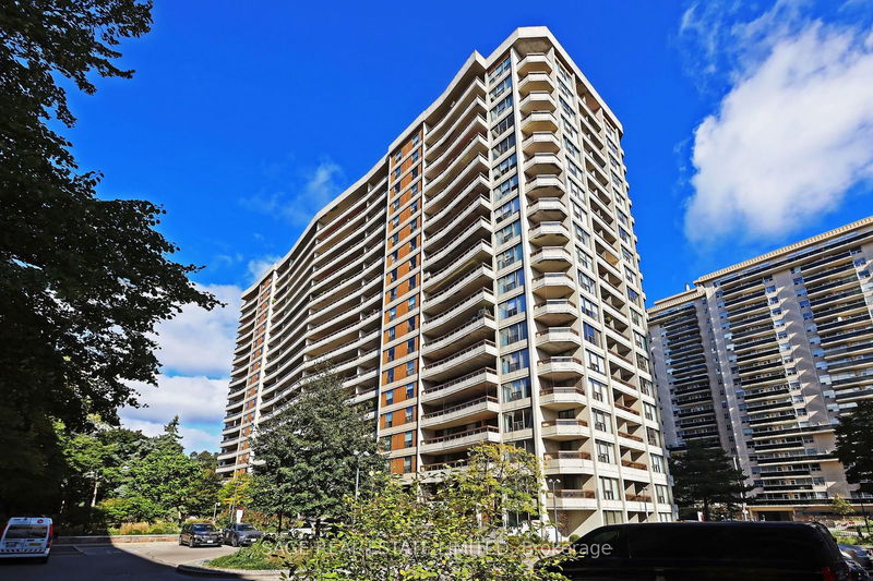 100 Quebec Ave, unit 703 for rent