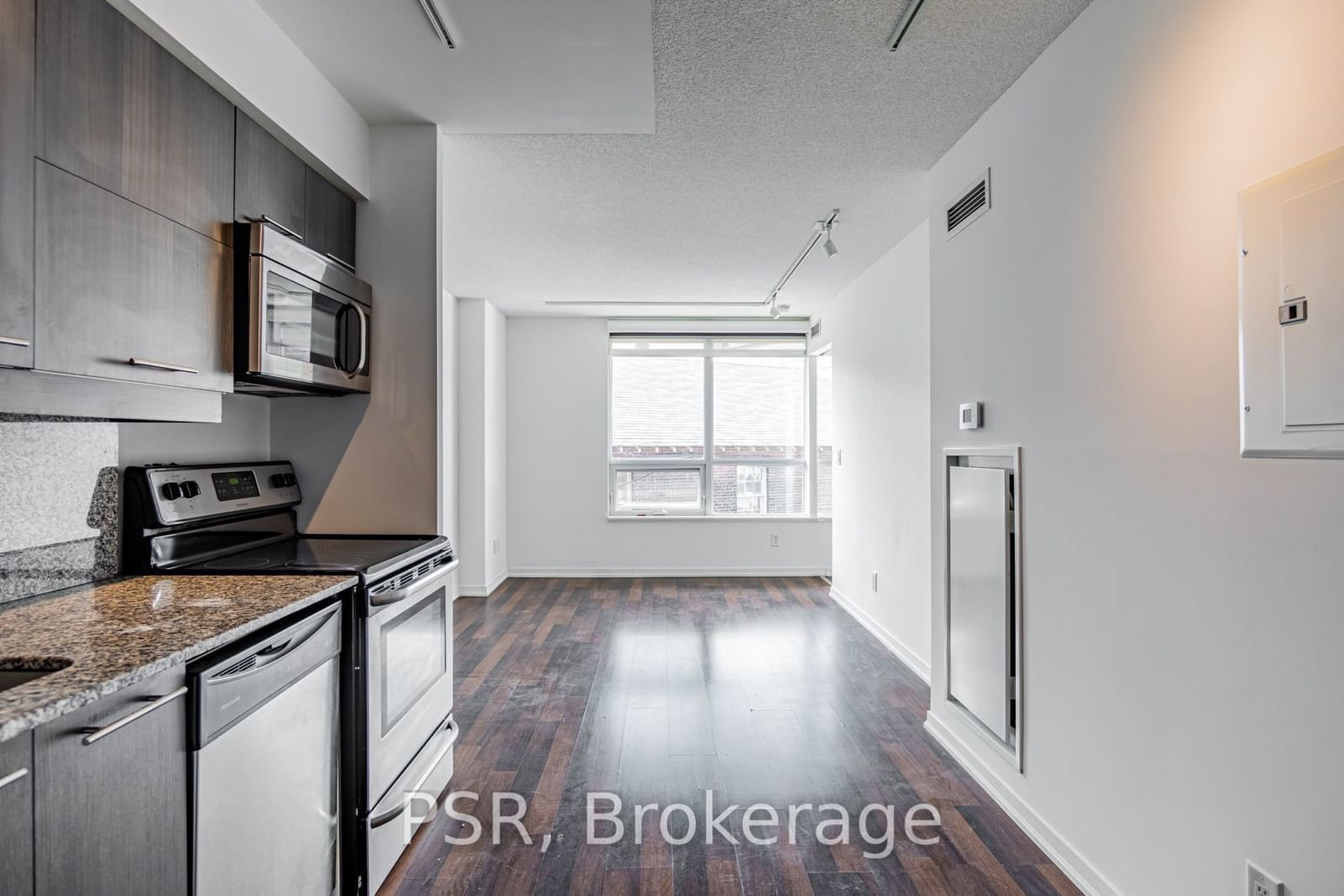 38 Joe Shuster Way, unit 201 for rent