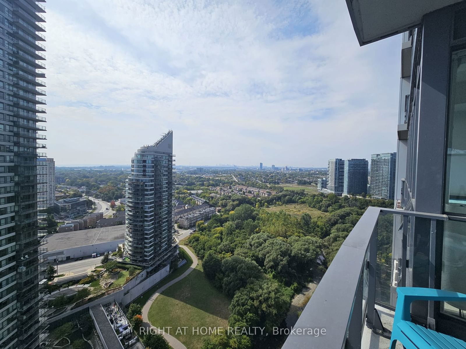 2212 Lakeshore Blvd W, unit 3004 for rent