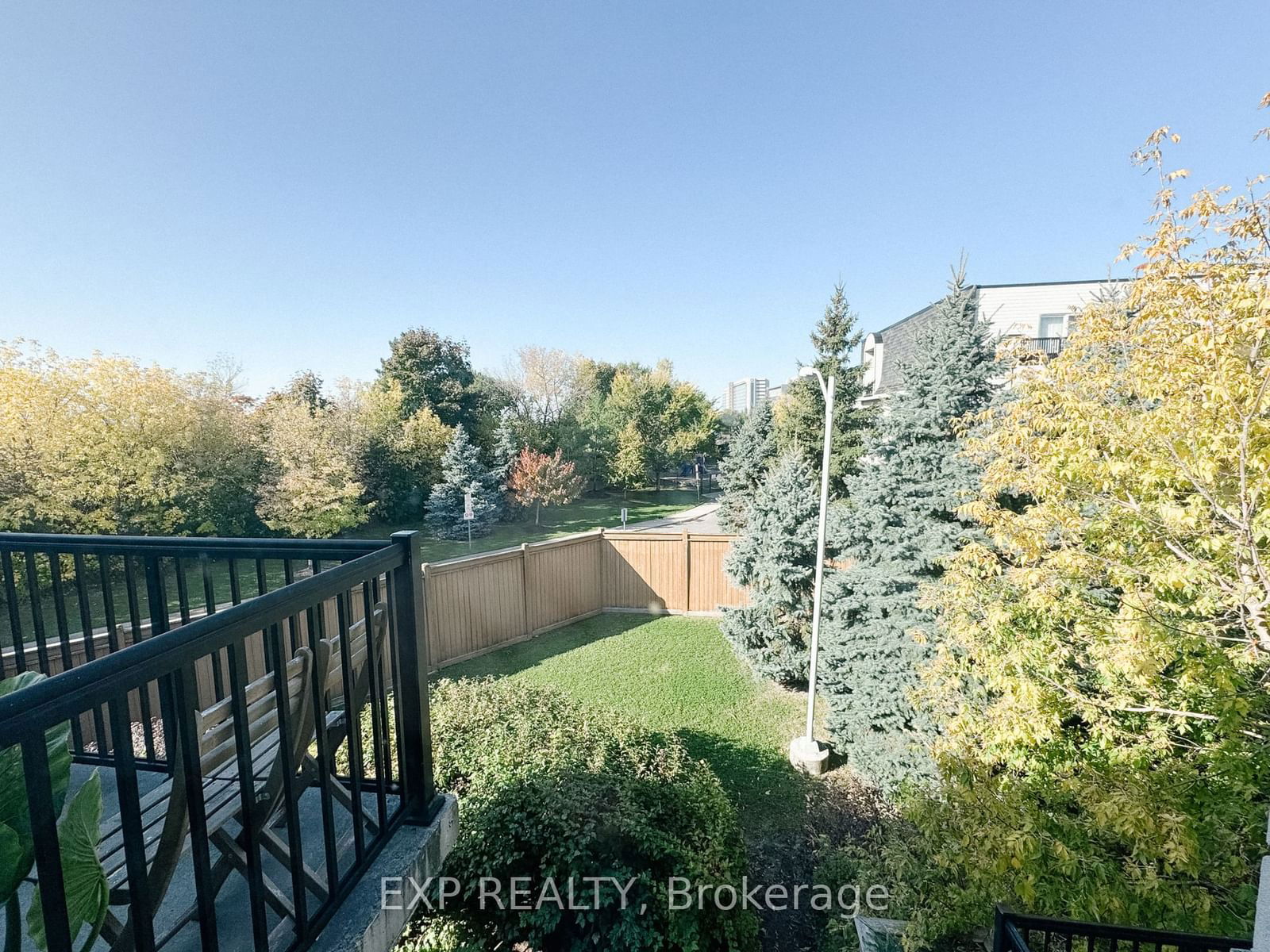 George Appleton Way Townhouses, North York, Toronto