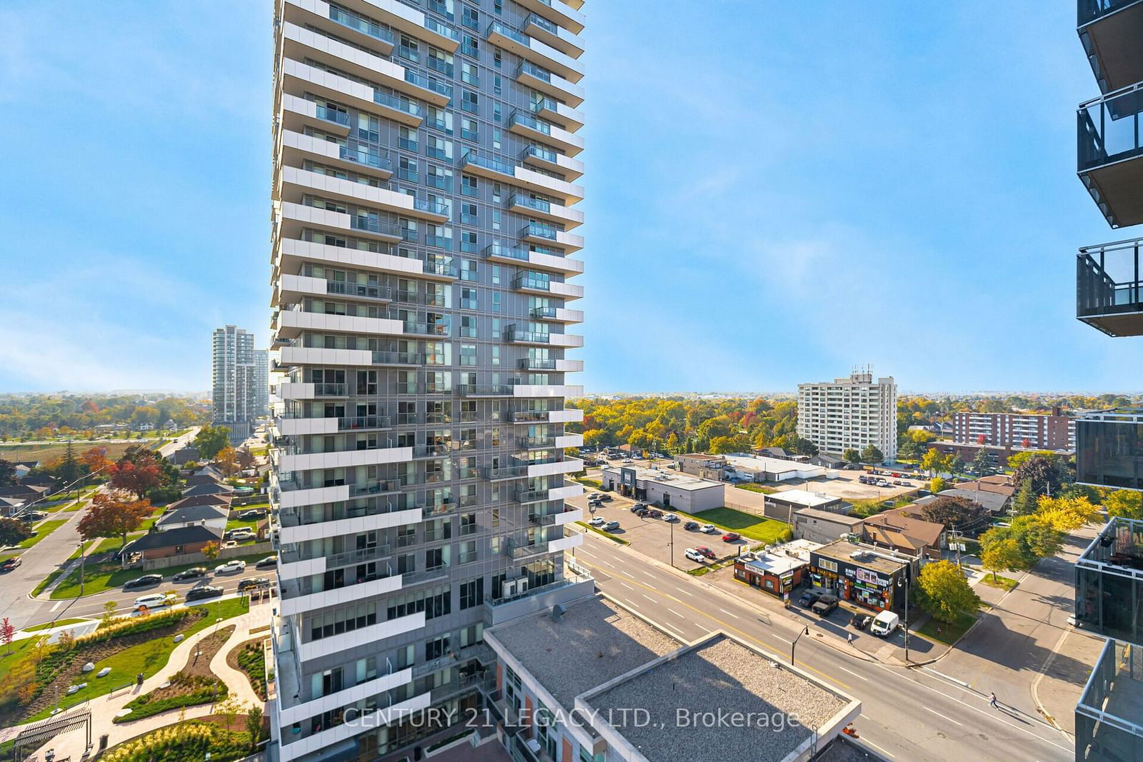 215 Queen St E, unit 1406 for sale