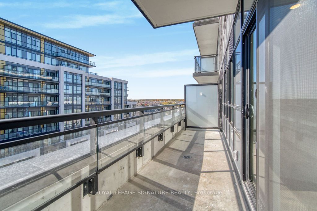 395 Dundas St W, unit 620 for rent