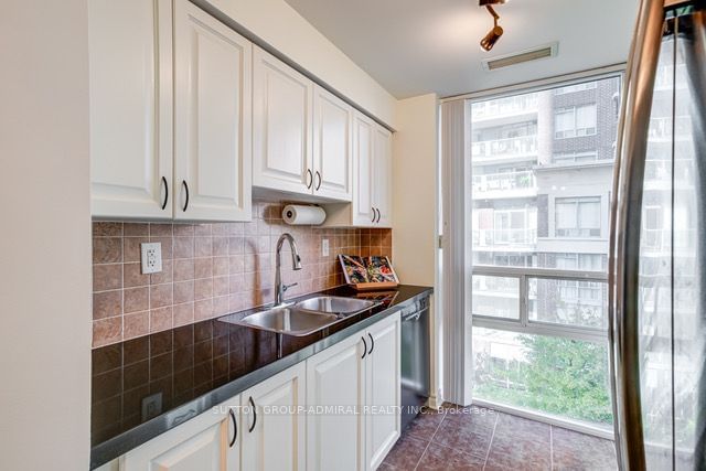 5 Michael Power Pl, unit 407 for sale