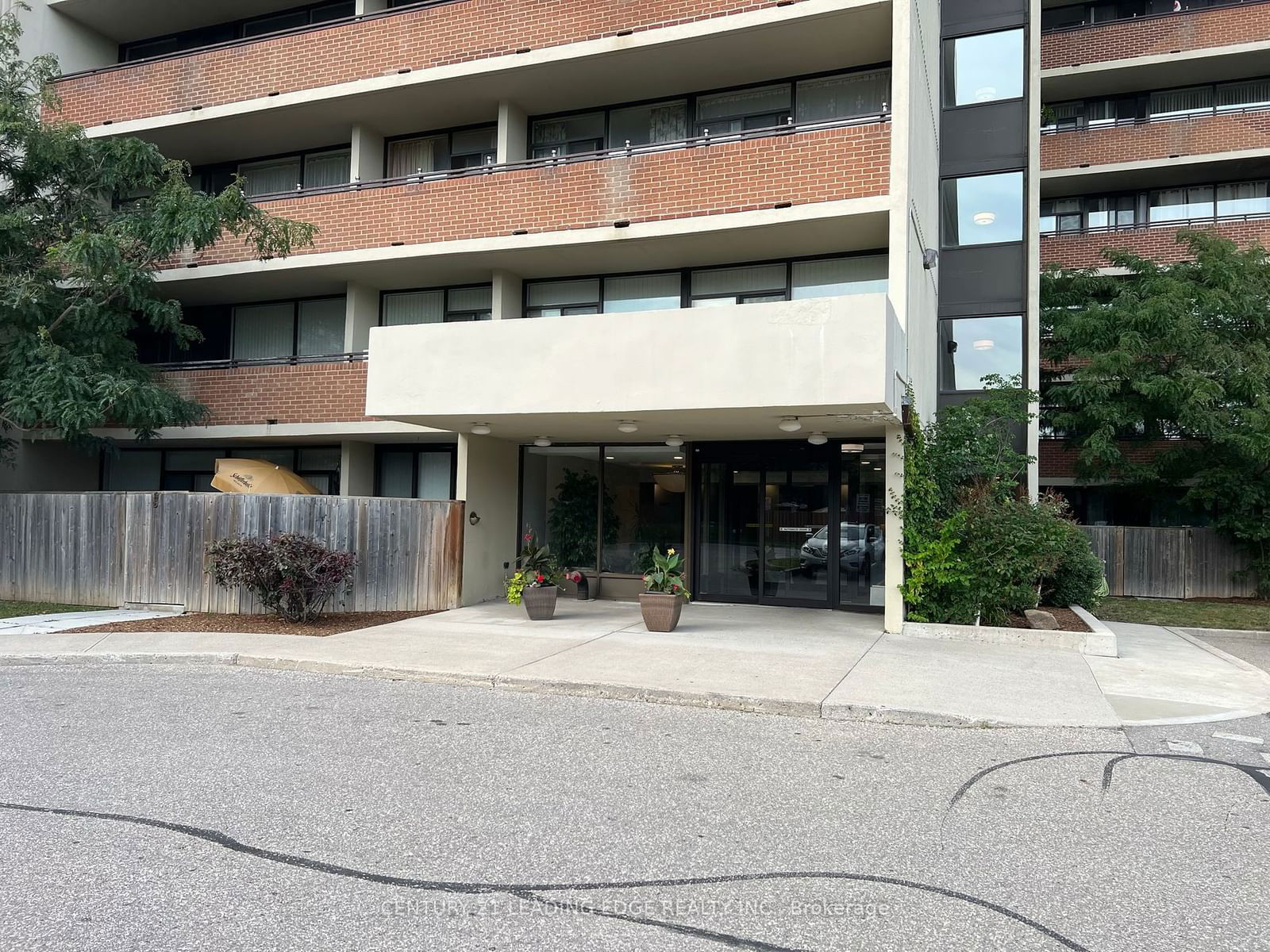 2301 Derry Road Condos, Mississauga, Toronto