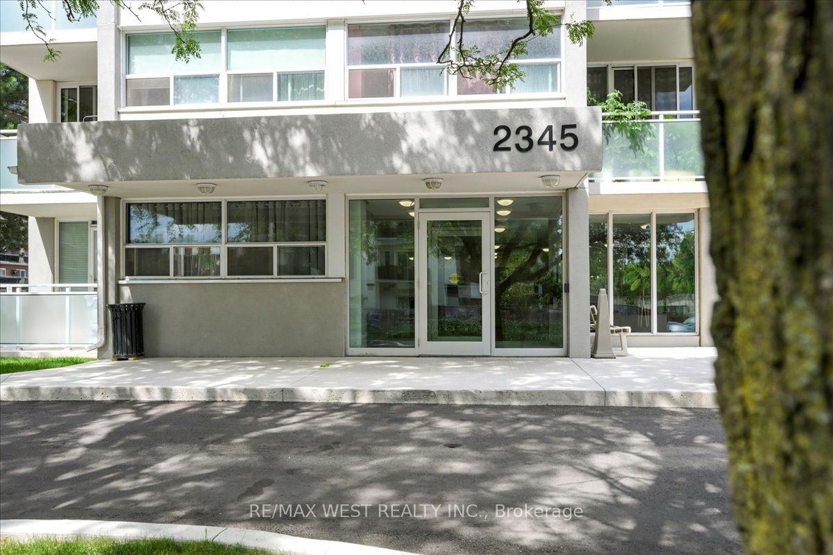 2345 Confederation Condos, Mississauga, Toronto