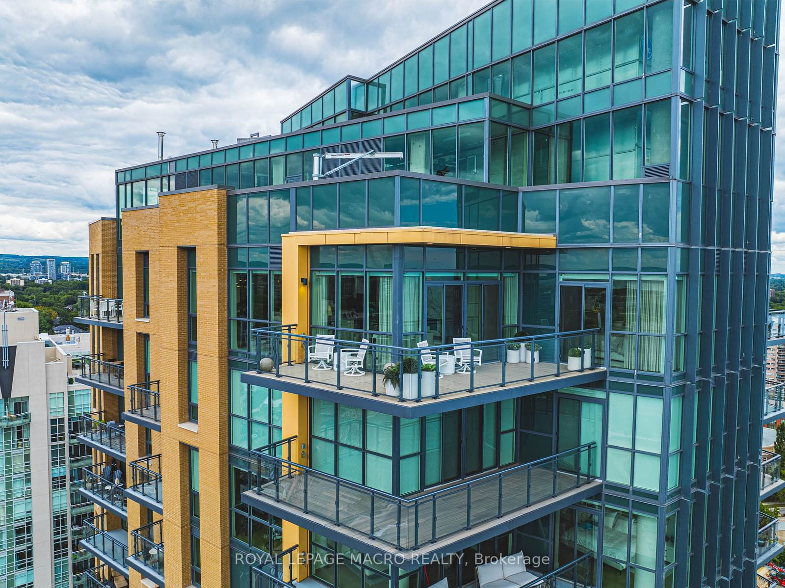 Bridgewater Residences On The Lake, Burlington, Toronto